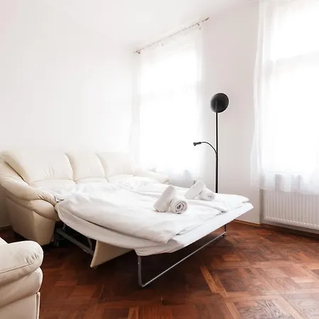Days - Spacious Retro-vibes Near Charles Square *