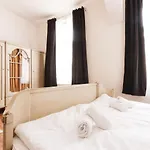Appartamento Days - Spacious Retro-vibes Near Charles Square