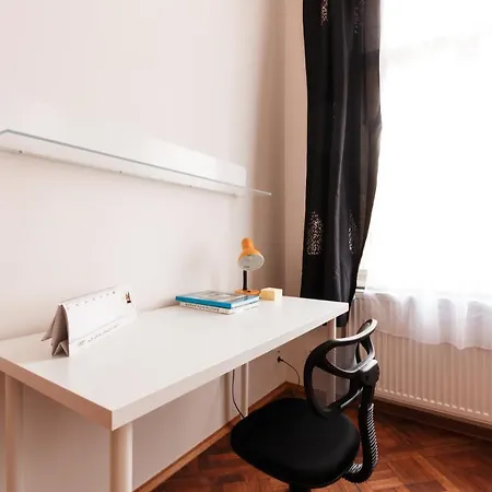 Days - Spacious Retro-vibes Near Charles Square *