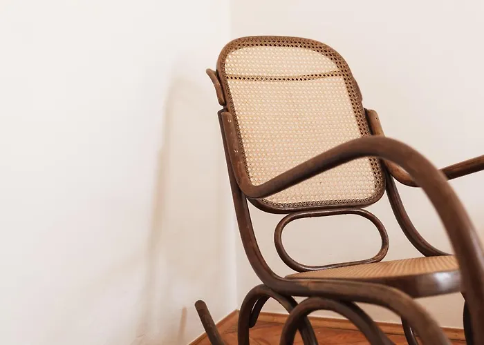 Days - Spacious Retro-vibes Near Charles Square Apartment